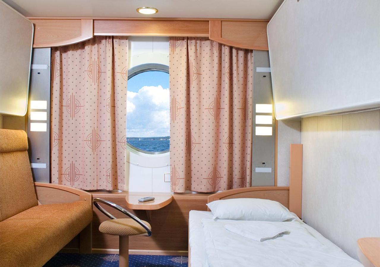 ホテル Viking Line Ferry Viking Xprs - Night Cruise From ヘルシンキ 部屋 写真